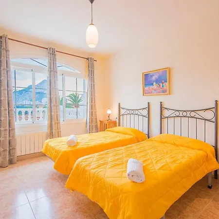 Picaso - Plusholidays Vila *