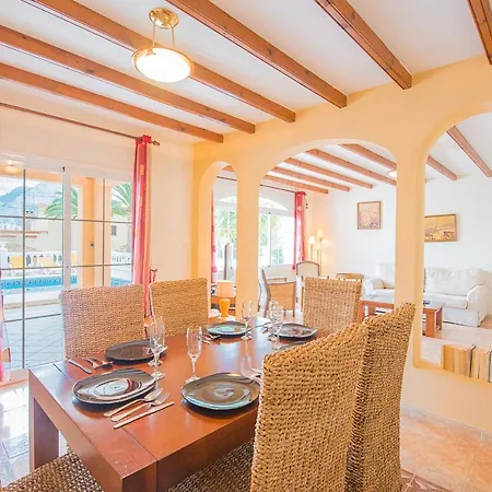 Picaso - Plusholidays Vila *
